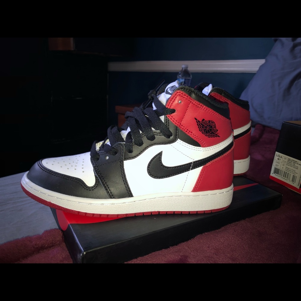 Jordan 1 black Toe GS